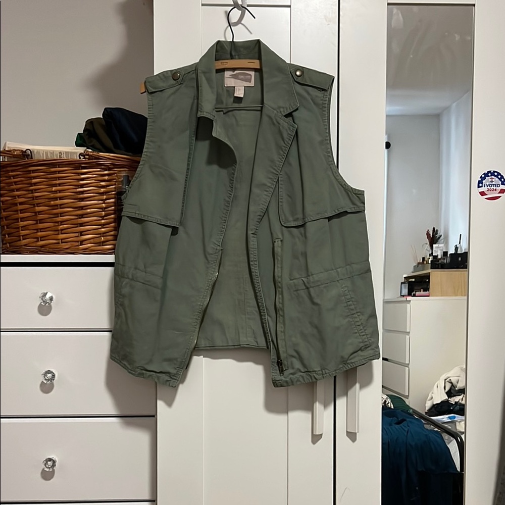 Olive Green Utility Vest